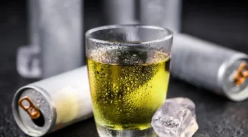 مشروب النشاط المضر بالكبد يضاعف مخاطر الفشل الكبدي عند الشباب 1